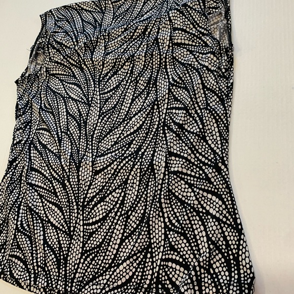 Jennie Marlis - Picture 2 of 8